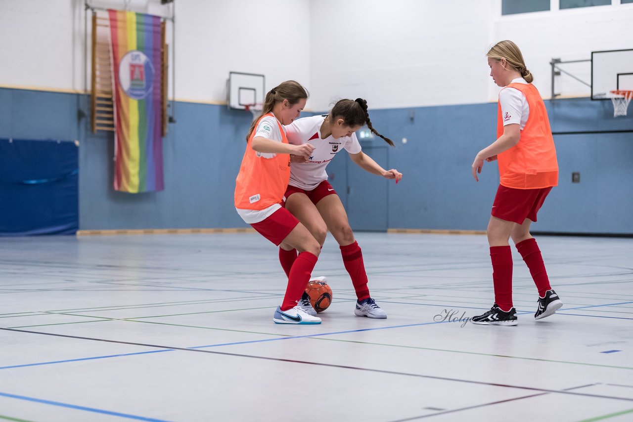 Bild 200 - wCJ Futsalmeisterschaft Runde 1